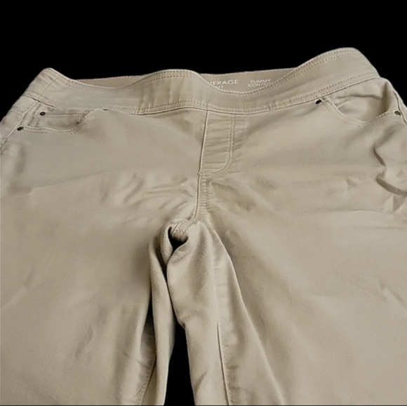 Kim Rogers Jeans - Picture 2 of 3